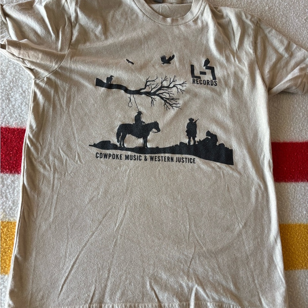 L-5 'Cowpoke Music & Western Justice' Graphic Tee